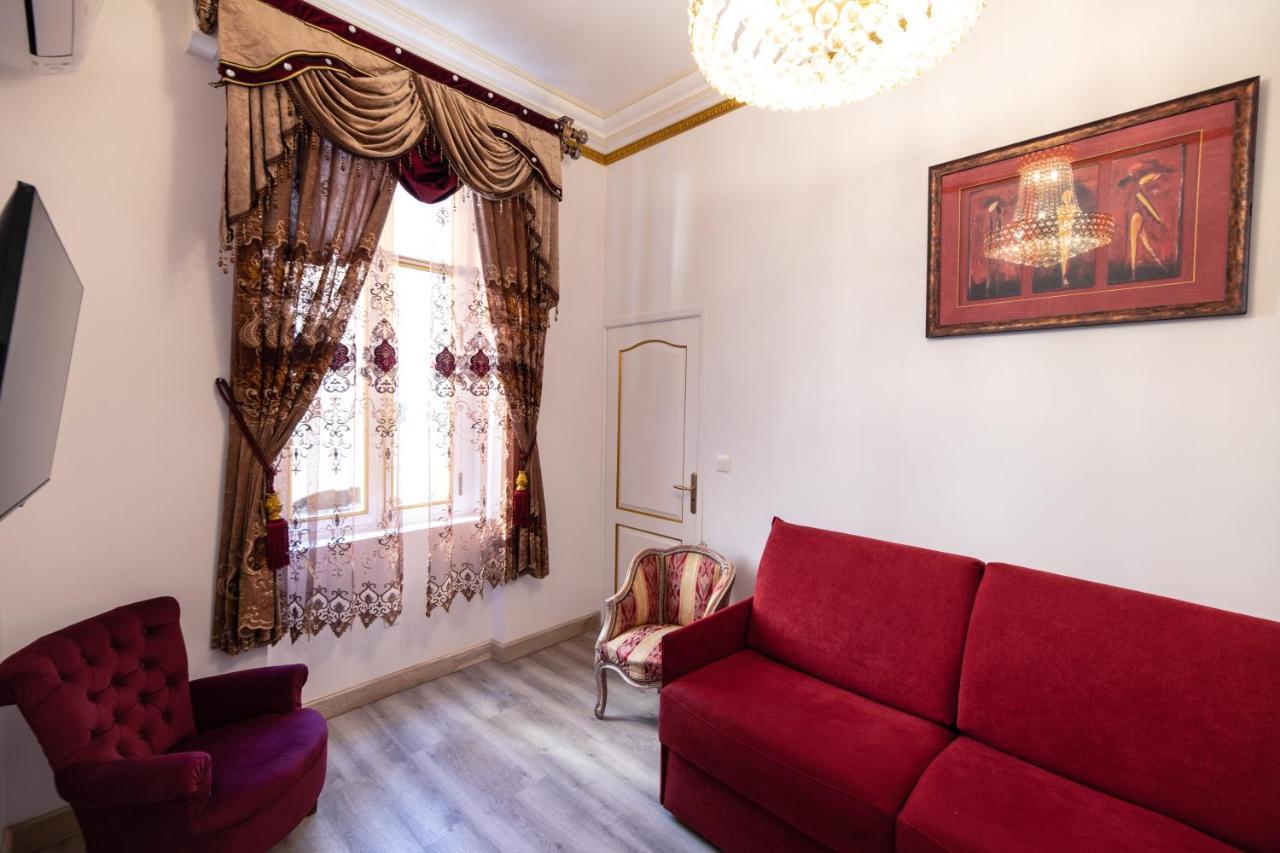 Appartement Maison De L'Eglise Du Couvent Narbonne Kültér fotó