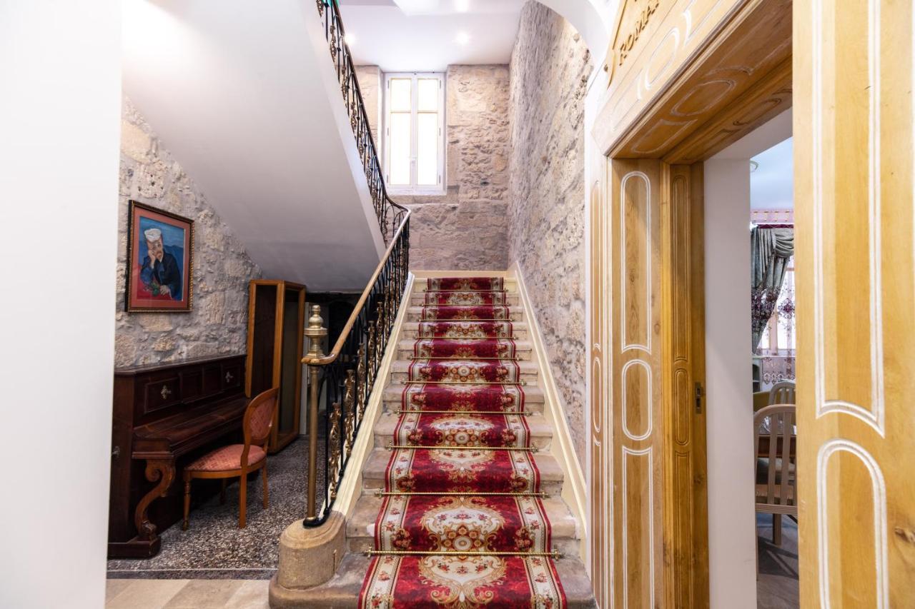 Appartement Maison De L'Eglise Du Couvent Narbonne Kültér fotó