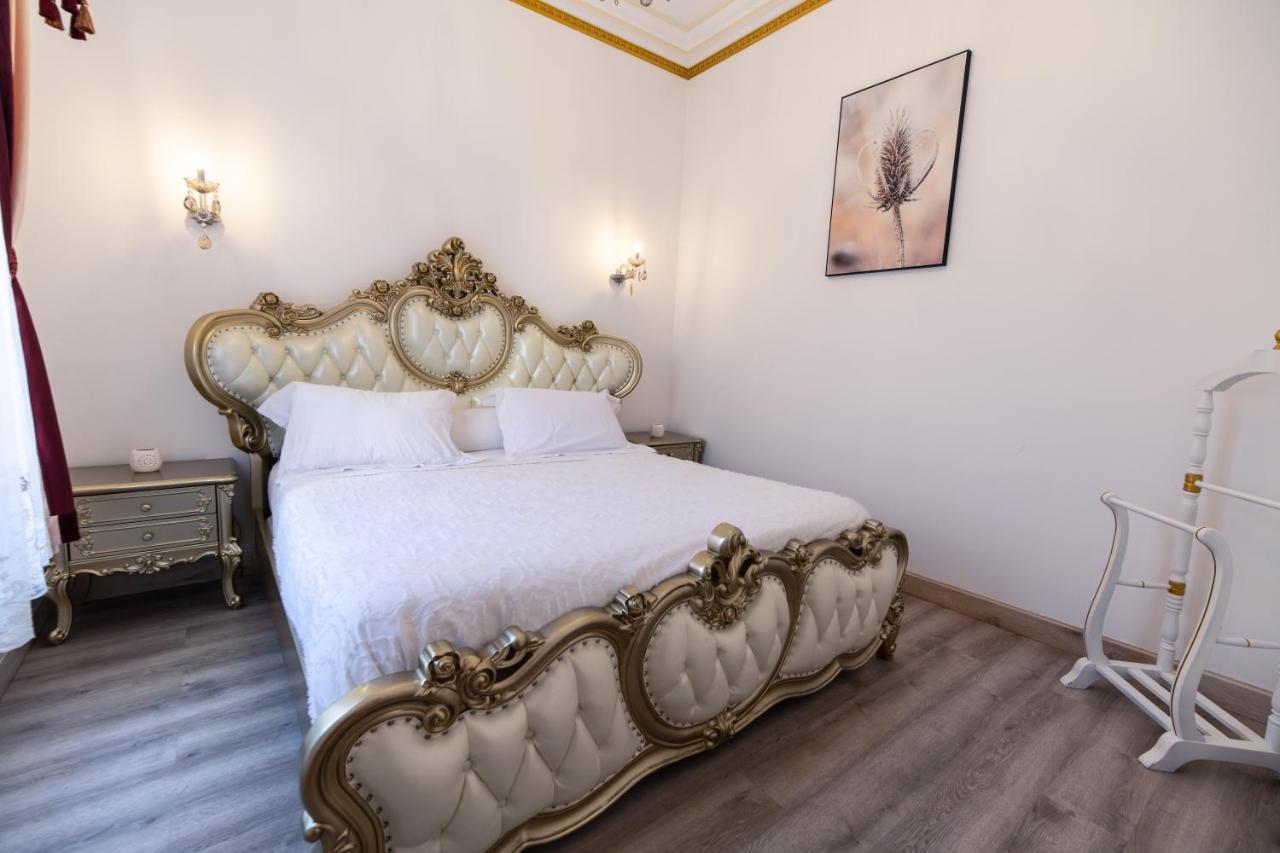 Appartement Maison De L'Eglise Du Couvent Narbonne Kültér fotó